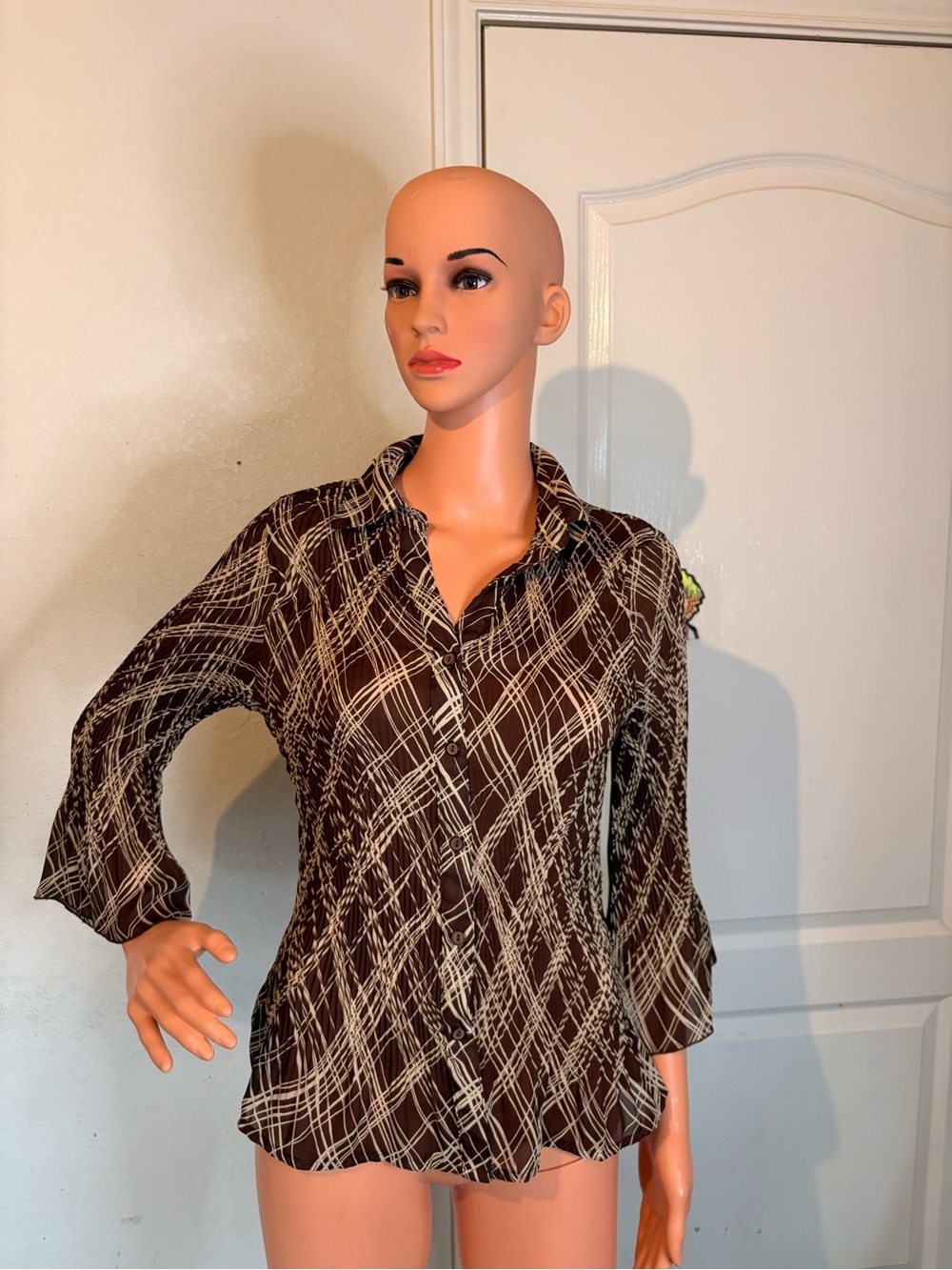 Notations Brown and Cream Abstract Plaid Button-Down Shirt